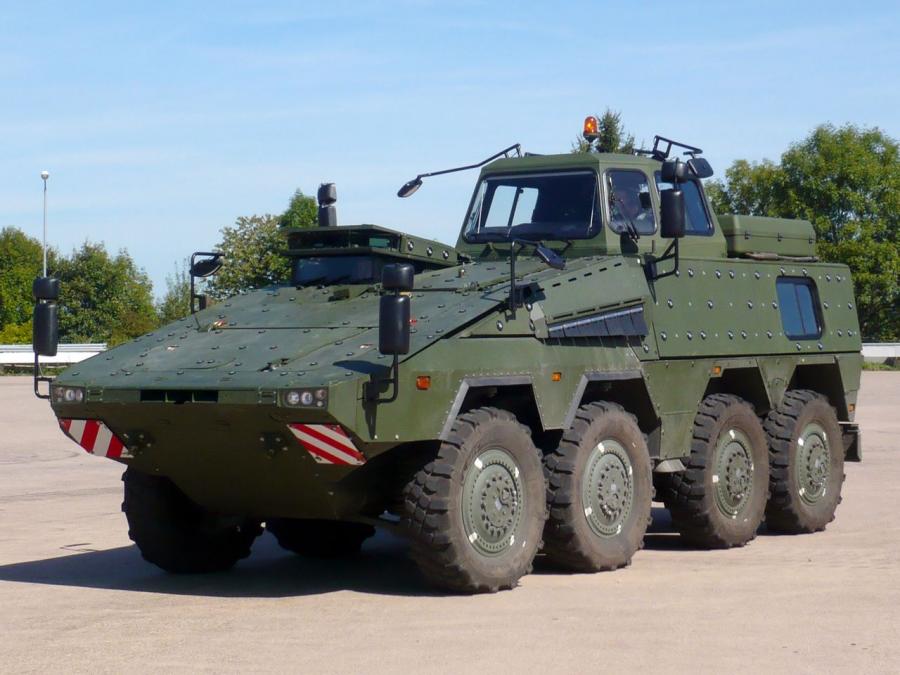  KMW Boxer 8x8 Driver Training Vehicle 2010 года  (фото 2 из 3)